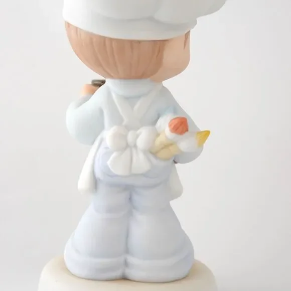 RARE Precious MomentsYou're Worth Waiting On Exclusive Figurine 111749